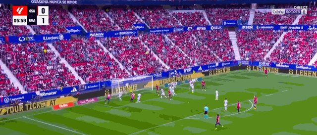 1710602988199005304.gif 【西甲】皇马4比2客胜奥萨苏纳,维尼修斯梅开二度