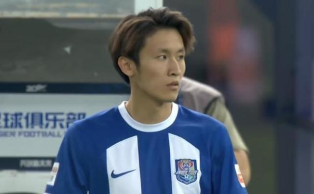 app下载-【中超】尹鸿博谢维军进球 津门虎客场1比1梅州客家