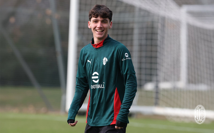 vip 注册地址-米兰未来队今日训练备战|AC米兰_新浪体育_新浪新闻